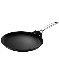 Le Creuset Toughened Nonstick Round Griddle, 12"