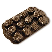 Nordic Ware Autumn Delights Cakelet Pan