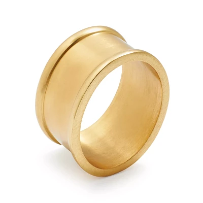 Sur La Table Oval Gold Napkin Ring