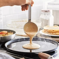 Staub Cast Iron Crêpe Set