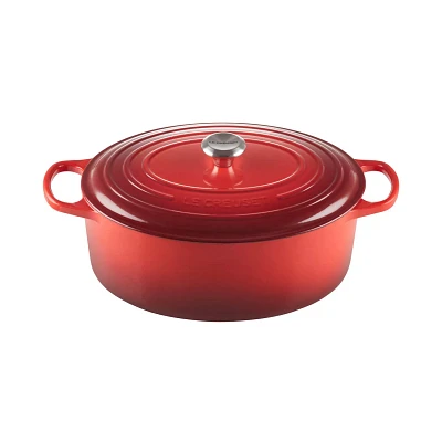 Le Creuset Signature Oval Dutch Oven