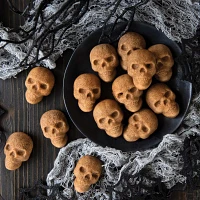 Nordic Ware Skull Bites Cakelet Pan