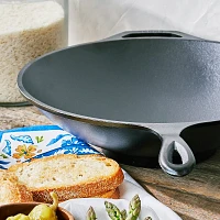 Lodge Chef Collection Stir-Fry Pan, 12"