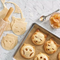 Sur La Table Fox & Owl Hand Pie Set