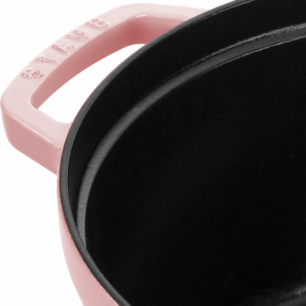 Staub Round Dutch Oven