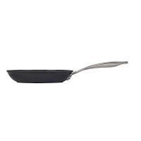 Le Creuset Essential Ceramic Nonstick Shallow Skillet