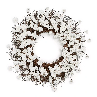 Sur La Table White Floral Wreath