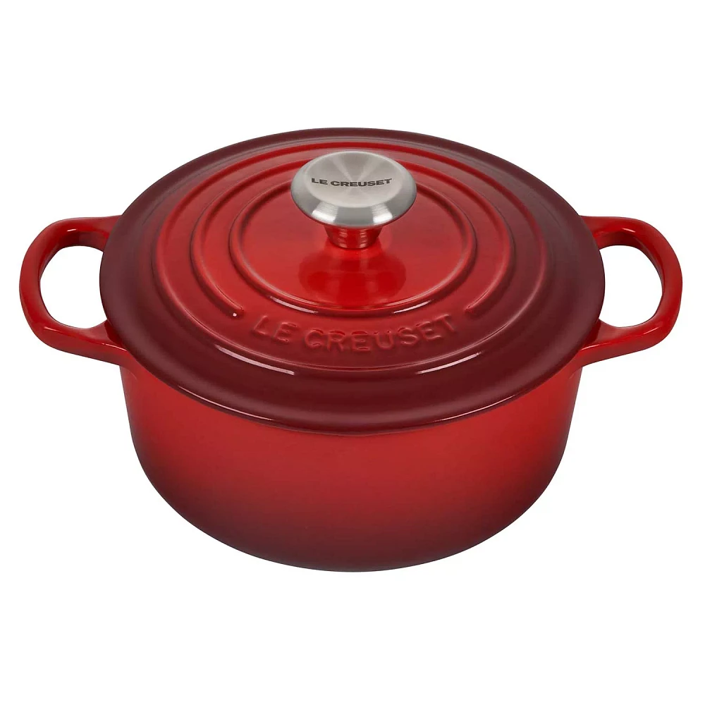 Le Creuset Signature Round Dutch Oven