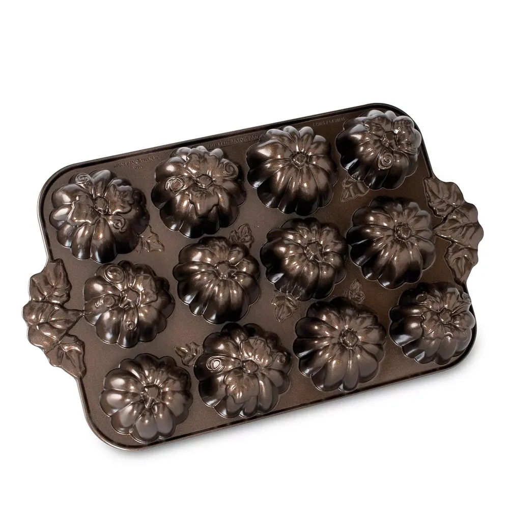 Nordic Ware Cozy Village Cakelet Pan