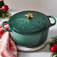 Le Creuset Noel Signature Dutch Oven with Star Knob, 4.5 qt.