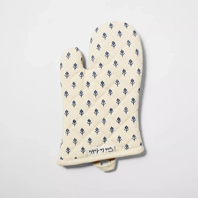 Sur La Table Tulip Oven Mitt