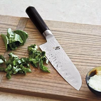 Shun Classic Hollow-Edge Santoku, 7"