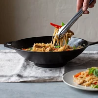 Lodge Chef Collection Stir-Fry Pan, 12"