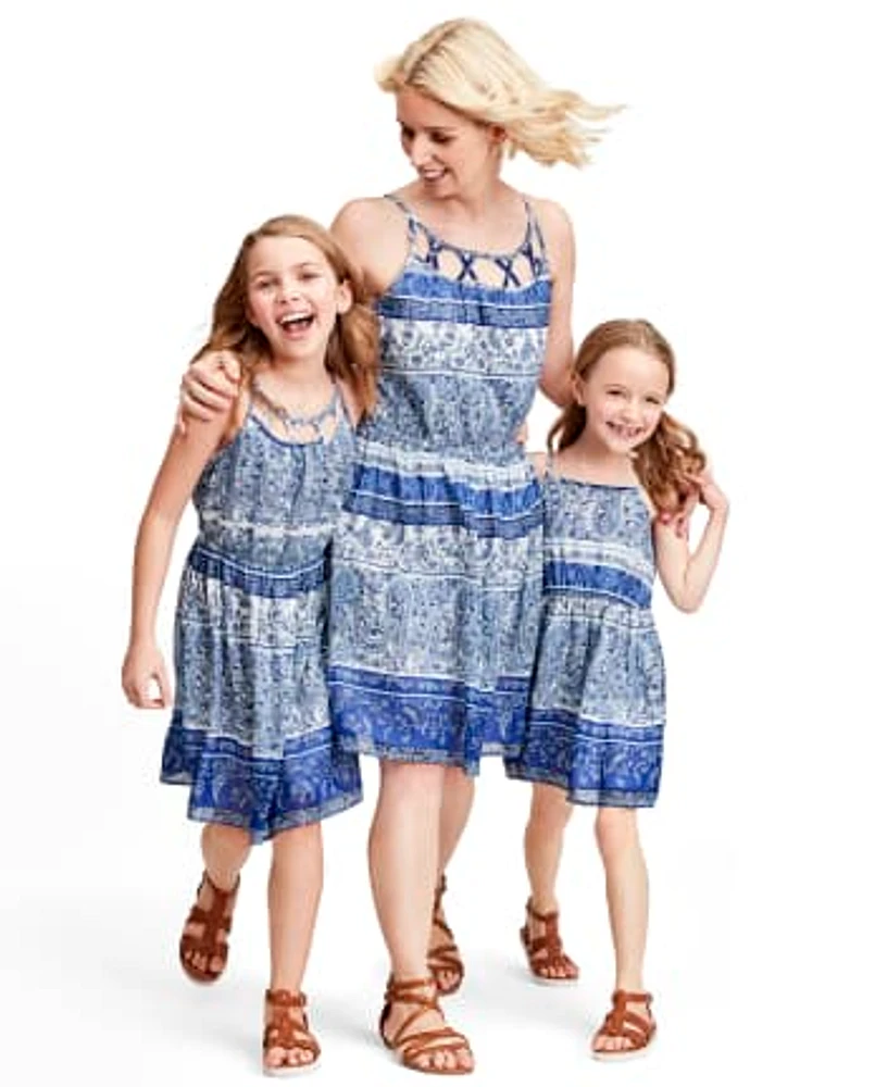 Womens Mommy And Me Paisley Border Dress