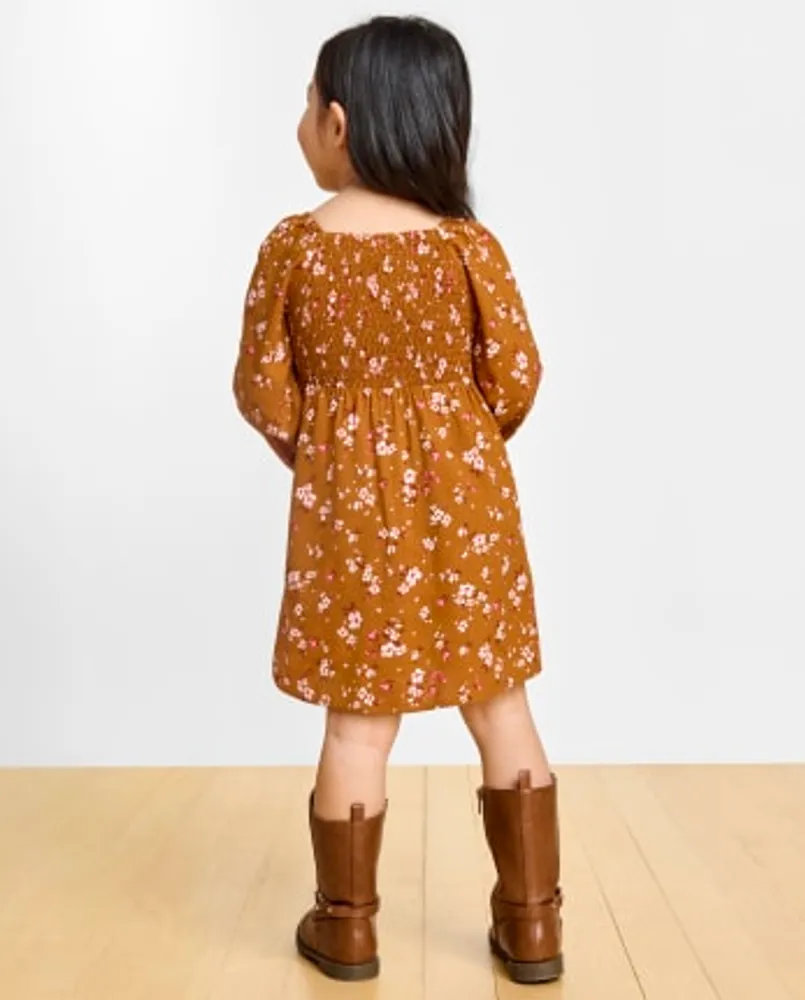 Robe smockée à fleurs maman et moi pour bébé toute-petite fille