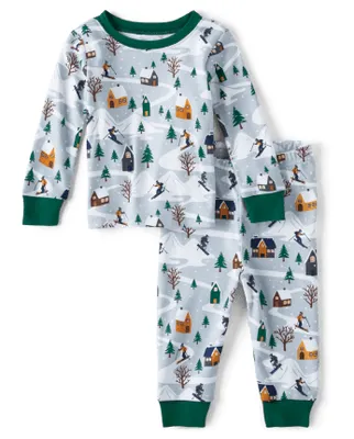 Baby And Toddler Matching Family Ski Cabin Snug Fit Cotton Pajamas