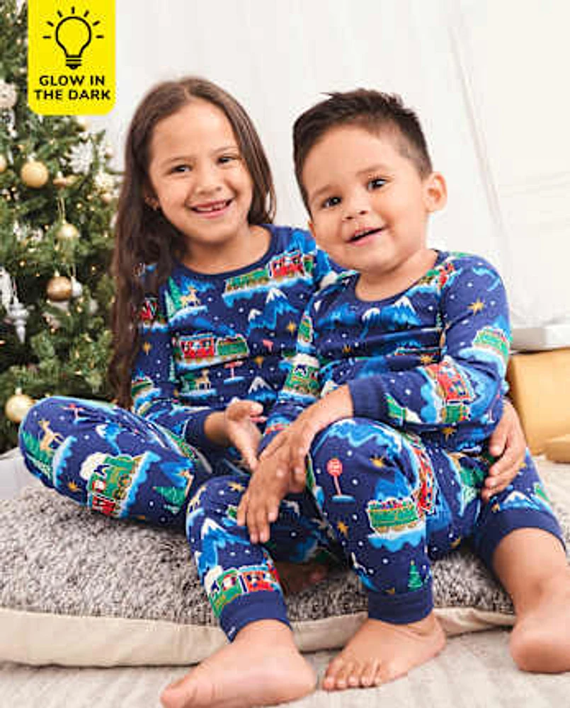 Unisex Kids Glow Christmas Train Snug Fit Cotton Pajamas