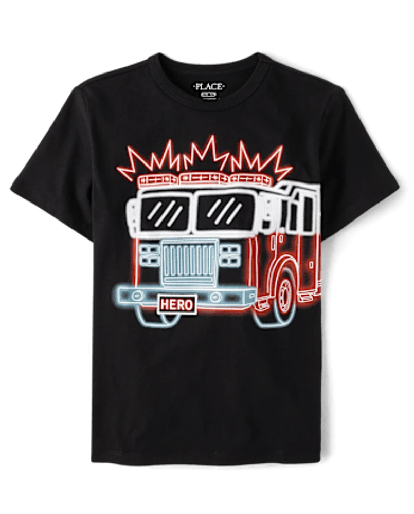 T-shirt imprimé camion de pompiers pour garçon