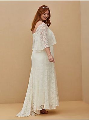 Ivory Lace Capelet Wedding Dress