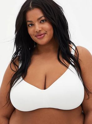 Plus - White 360° Back Smoothing ™ Lightly Lined Everyday Wire-Free Bra Torrid