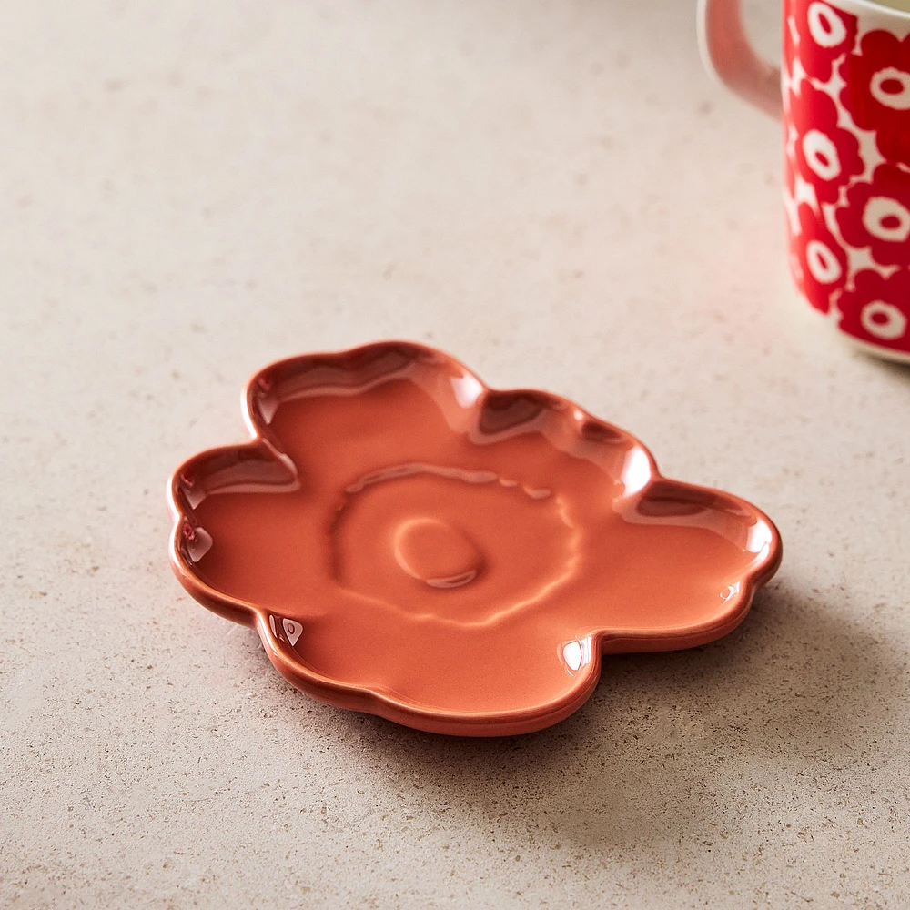 Marimekko Oiva Unikko Shaped Salad Plate | West Elm