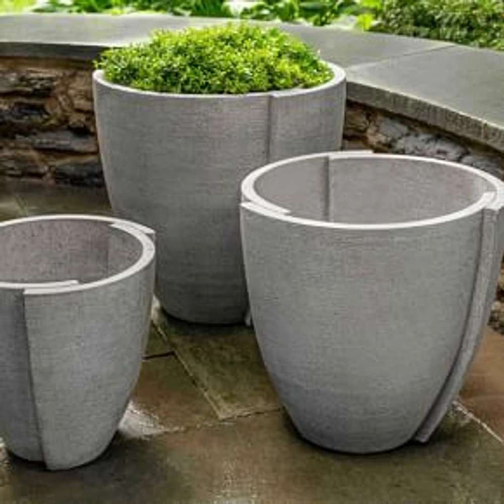 Concept Planter, Small, 15.25"D x 14.75"H