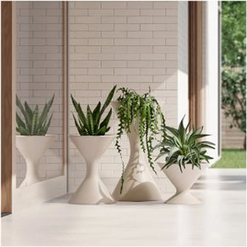 Rivington Small Floor Planter, Ceramic, Alabaster