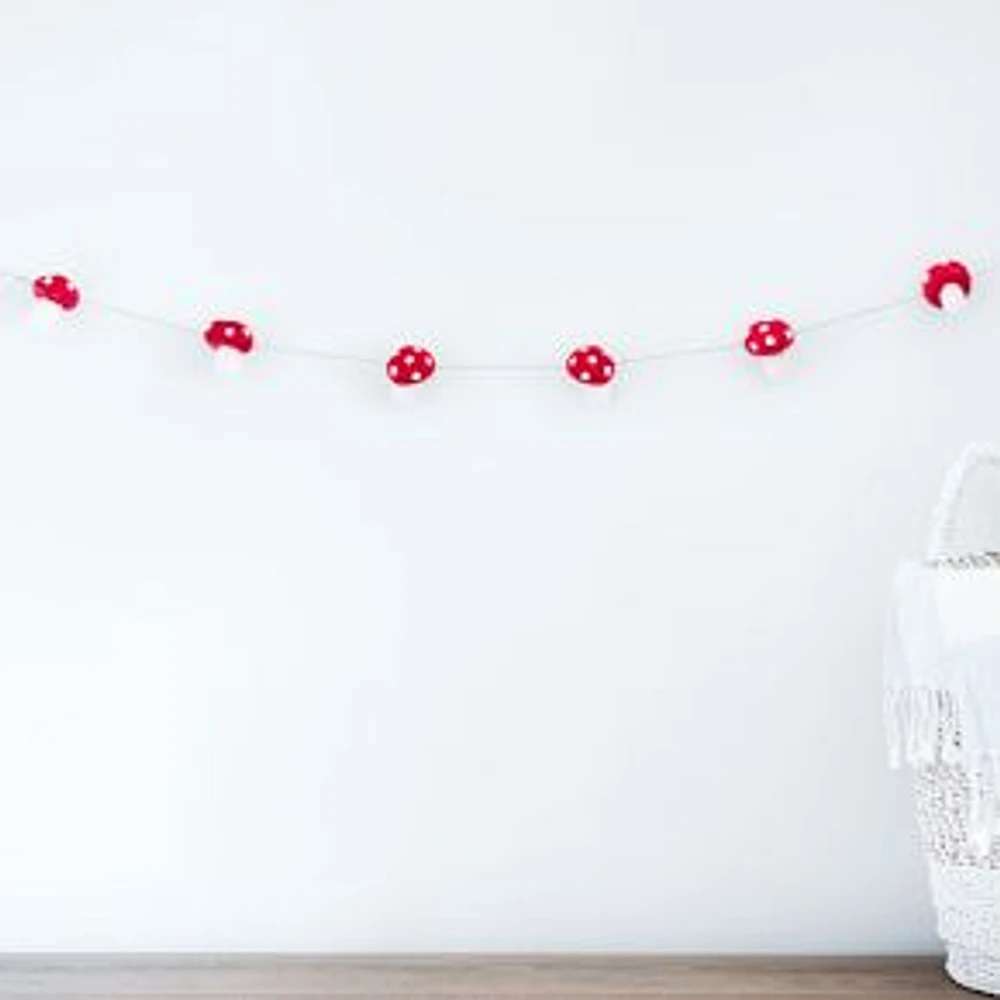 Mushroom Garland