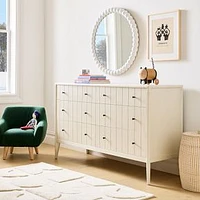 Lively Wide Dresser, Soft Chalk