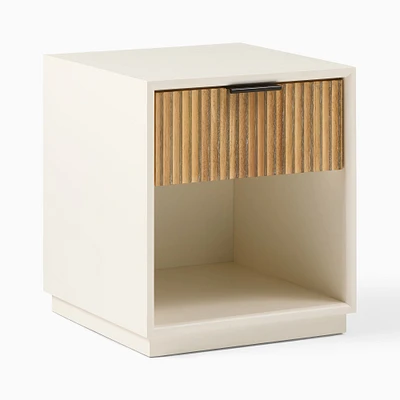 Quinn Open Nightstand (17”) | West Elm