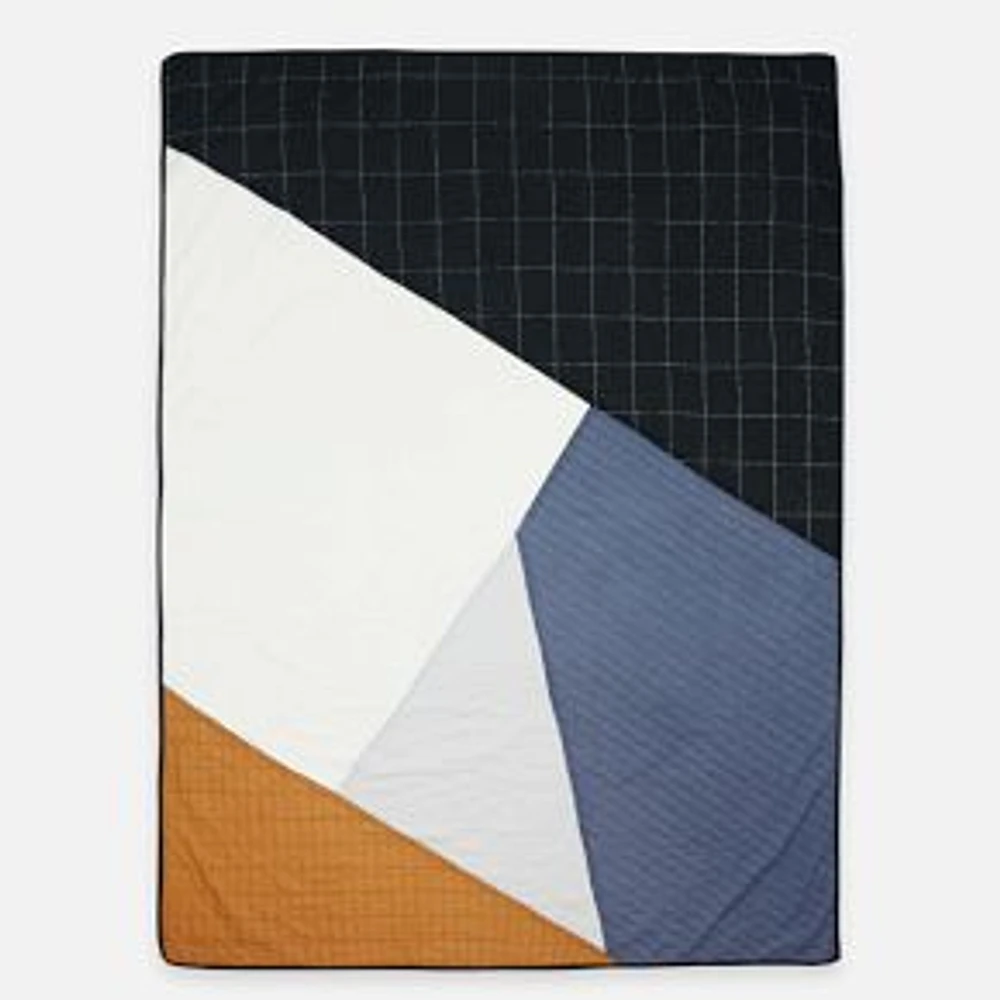 Naari Quilt Throw