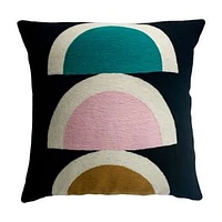 Viola Pillow, Black