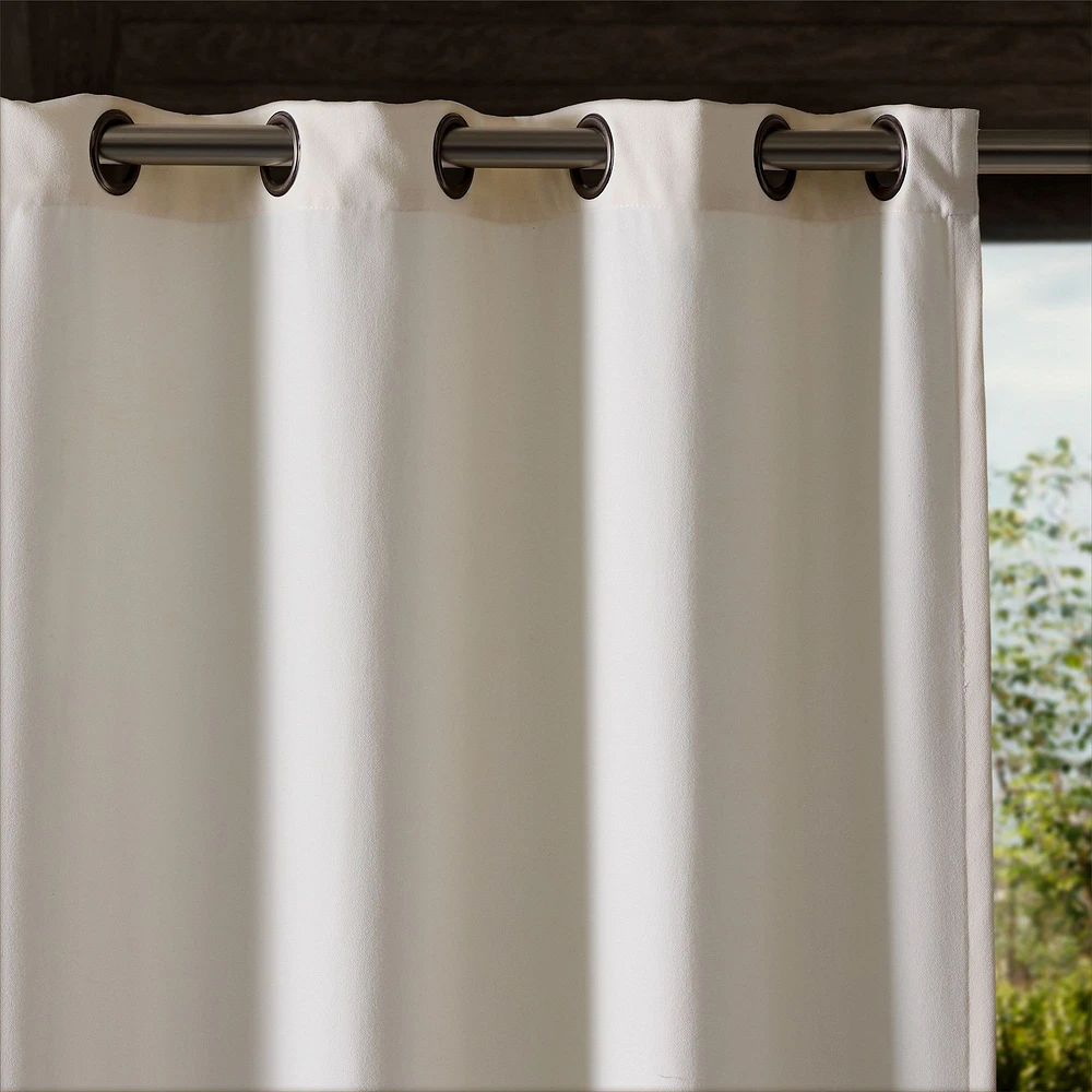 Outdoor Solid Grommet Curtain, Alabaster, 48x84