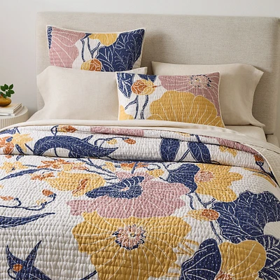 Poppy Floral Full/Queen Quilt, Mist Blue