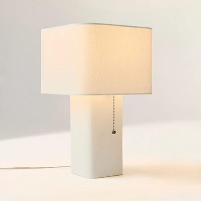 Fiona Table Lamp, White Linen, 18"