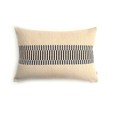 Nimmit Handloomed Spor Pillow Cover, 14" x 20"