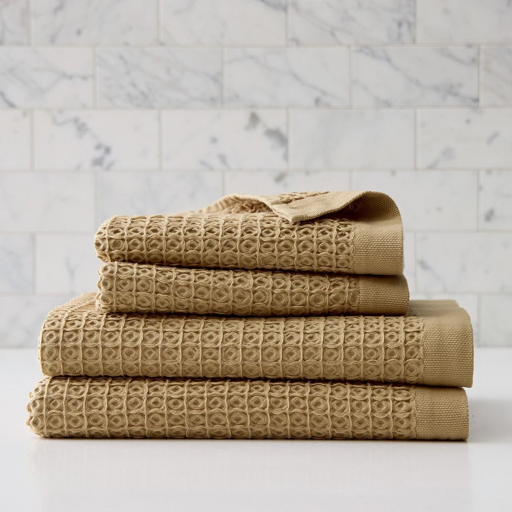 Plush Waffle Towel, Camel, Set of 4 (4 Bath Towels)