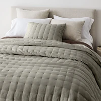 European Linen Lofty Full/Queen Quilt, White