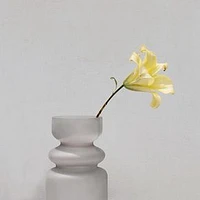 Elsa Vase