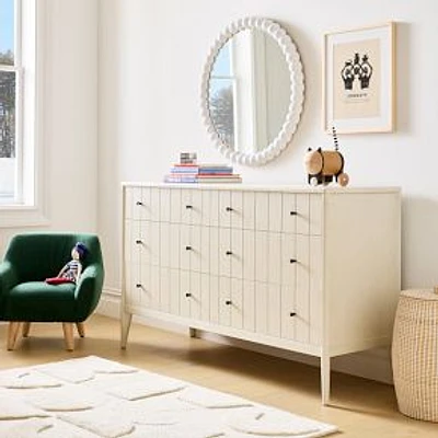 Lively Wide Dresser, Soft Chalk