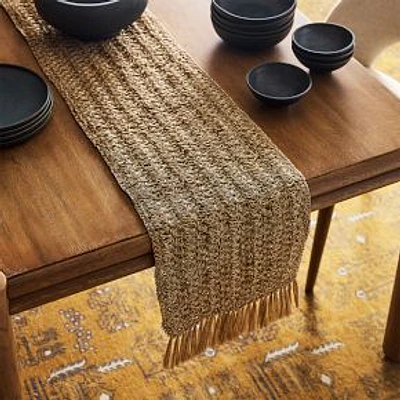 Tallo de Olivo Table Runner