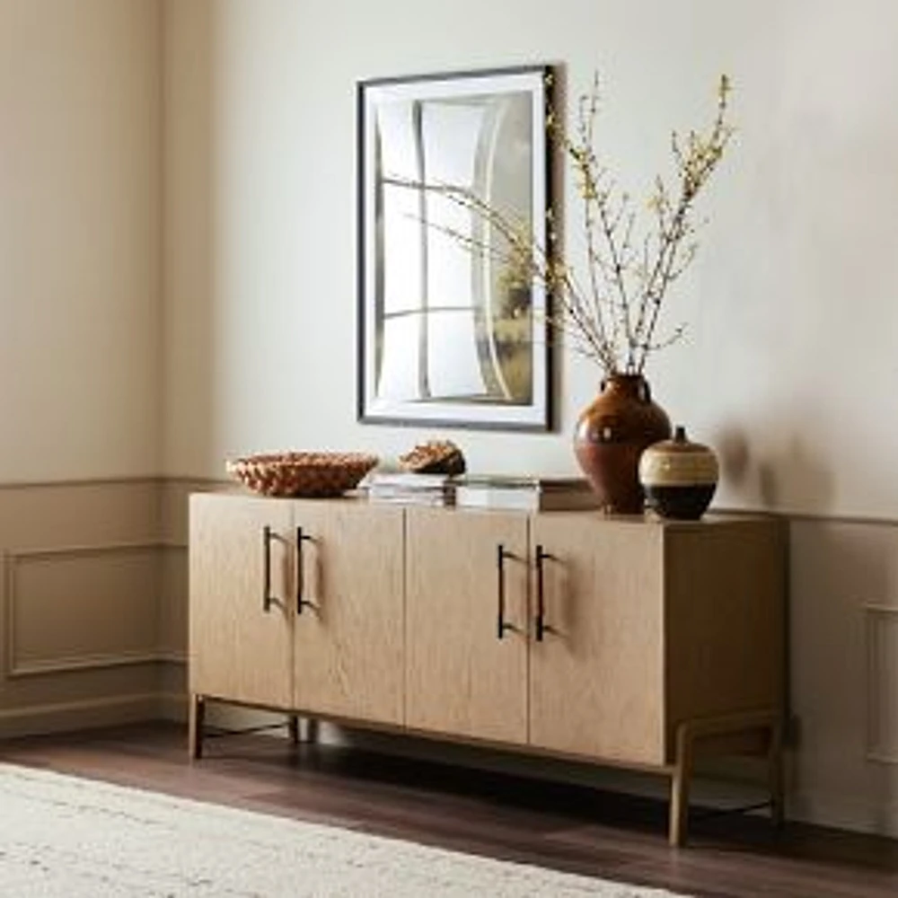 Magnolia Sideboard, Yucca Oak Veneer, Chaps Sand, Gunmetal