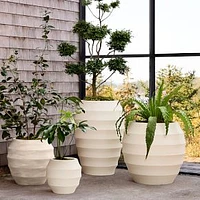 Eli Ficonstone Planter, Small, Washed White