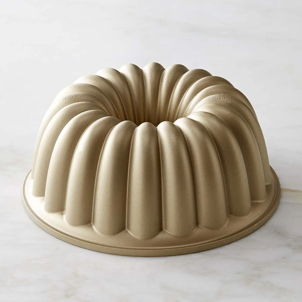 Nordic Ware Lotus Bundt Cake Pan