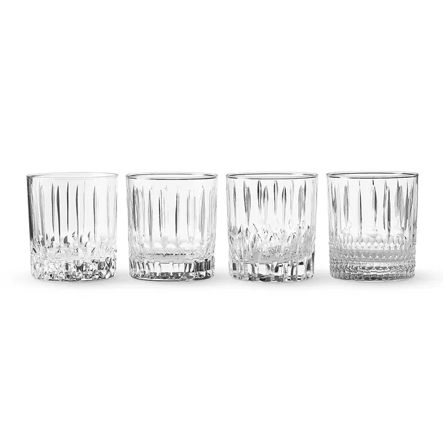 Williams Sonoma Star Wars™ Darth Vader Etched Glasses & Ice Molds Set