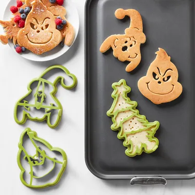 The Grinch, Kitchen, The Grinch Waffle Maker