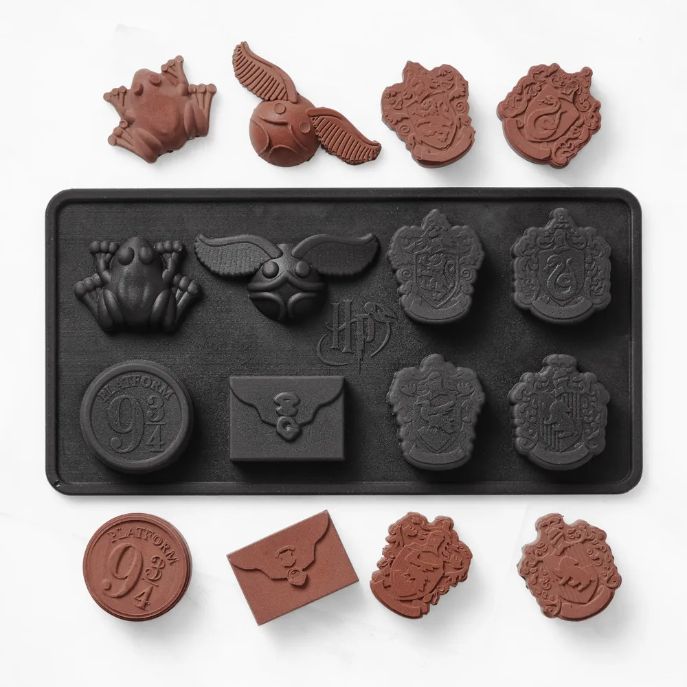 Williams Sonoma HARRY POTTER™ Silicone Candy Molds, Set of 2