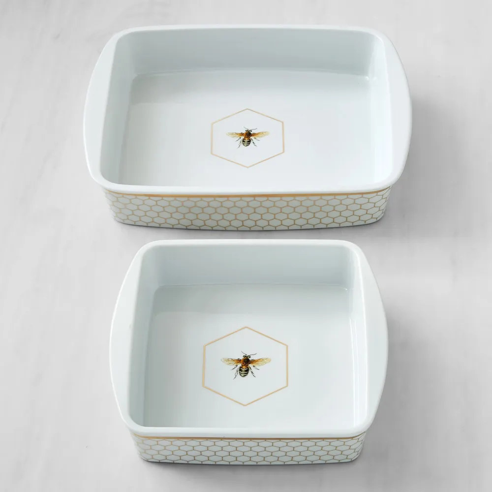 Williams Sonoma Honeycomb Bee Plates EUC 