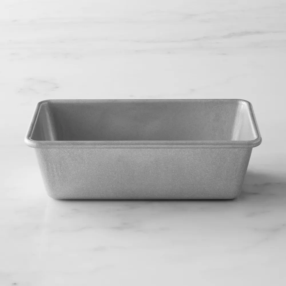 Williams Sonoma Cleartouch Nonstick Rectangular Cake Pan