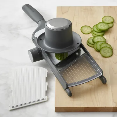 Williams Sonoma Serrated Peeler, Food Prep Tools